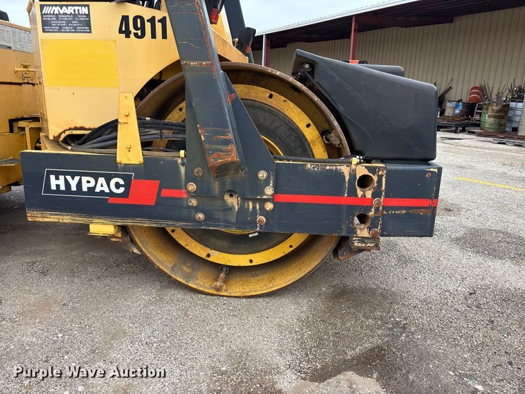 image for item EA4744 Hypac C778B double drum vibratory roller