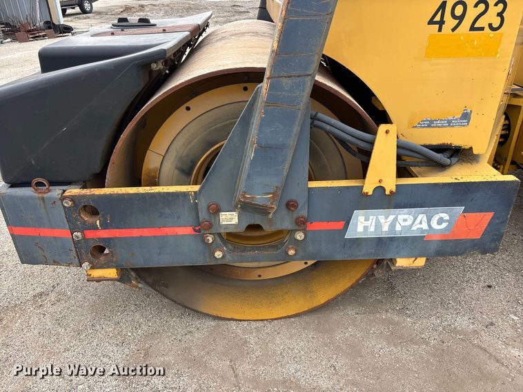 image for item EA4745 2002 Hypac C778B double drum vibratory roller