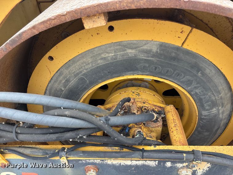 image for item EA4745 2002 Hypac C778B double drum vibratory roller