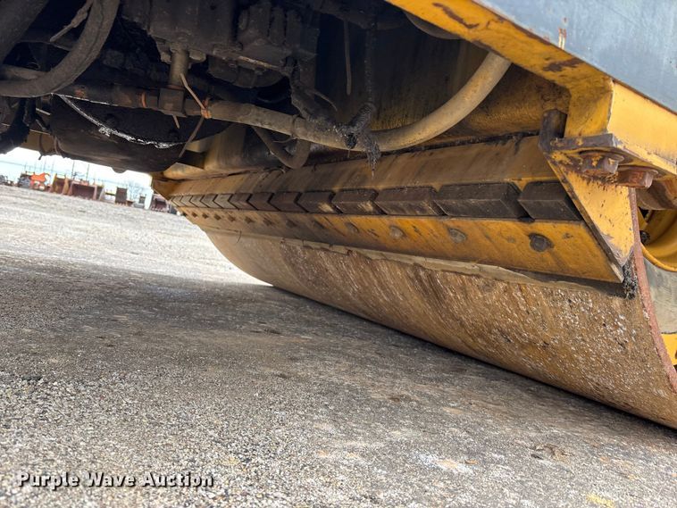 image for item EA4745 2002 Hypac C778B double drum vibratory roller