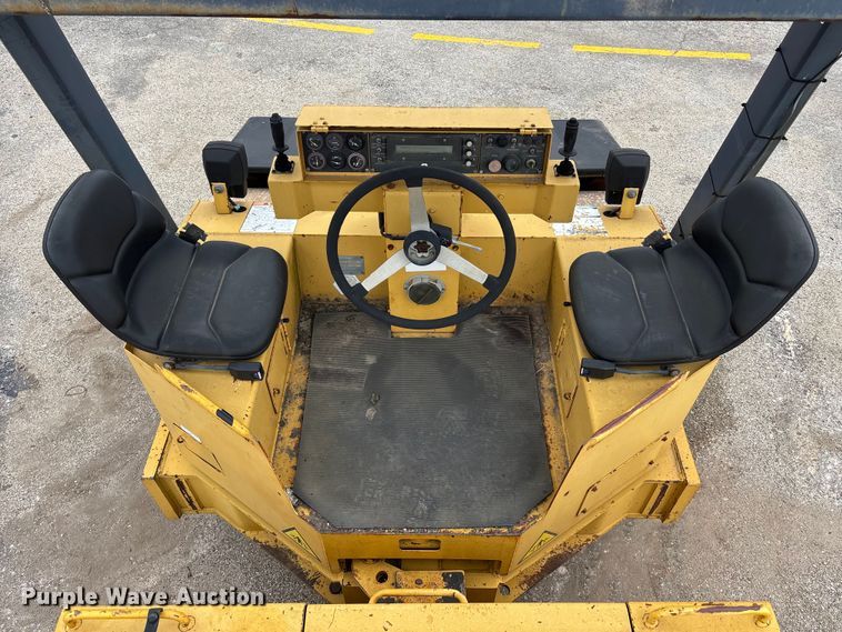 image for item EA4745 2002 Hypac C778B double drum vibratory roller