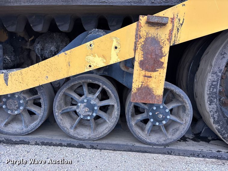 image for item EA4746 2010 Caterpillar AP–1055D paver