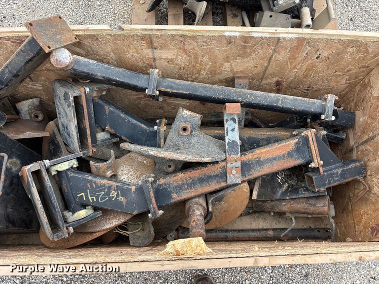 image for item EA4746 2010 Caterpillar AP–1055D paver