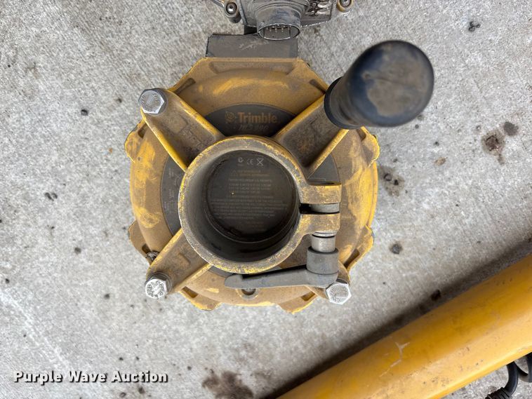 image for item EA4750 Trimble surveying equipment