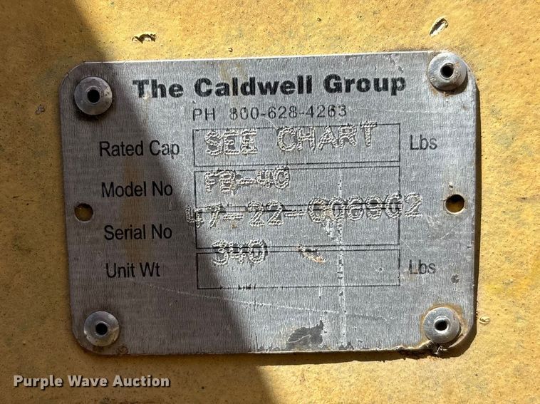 image for item EA5471 (2) forklift booms