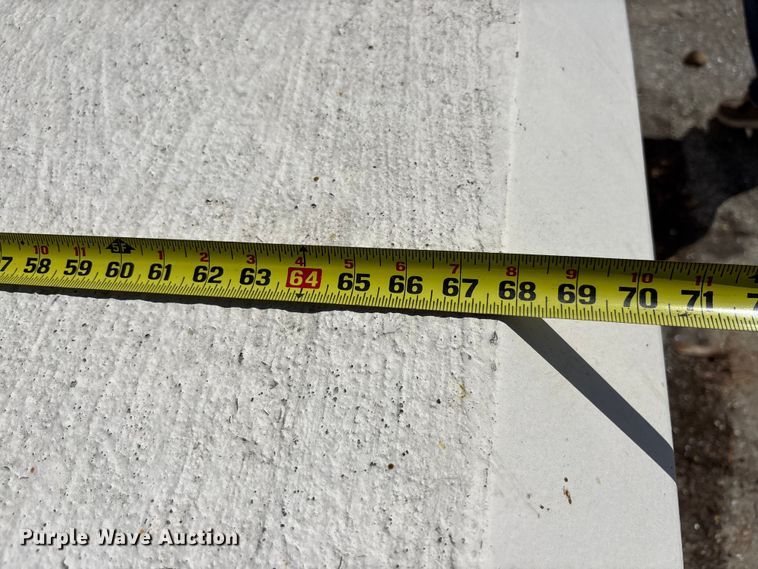 image for item EA5472 Fuel tank with pump