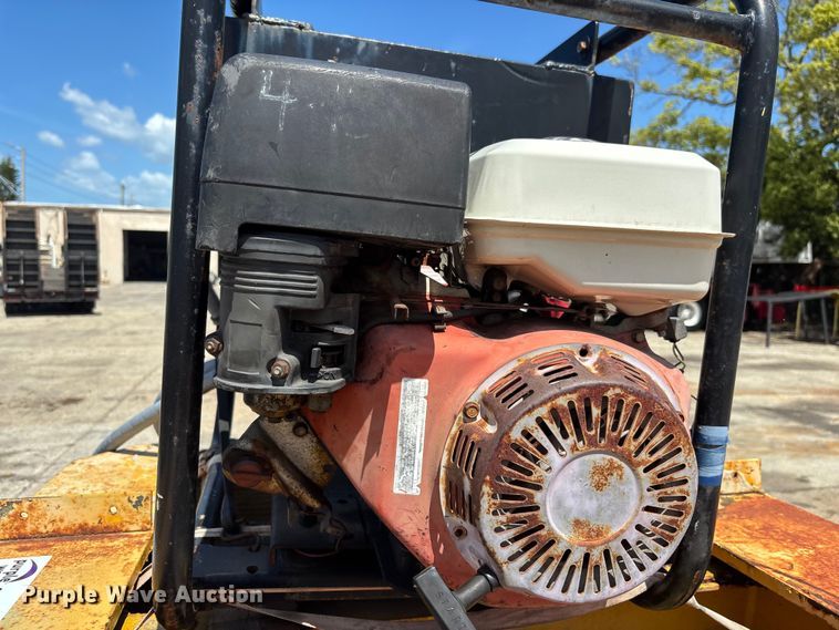 image for item EA5474 2001 TrailKing lowboy equipment trailer