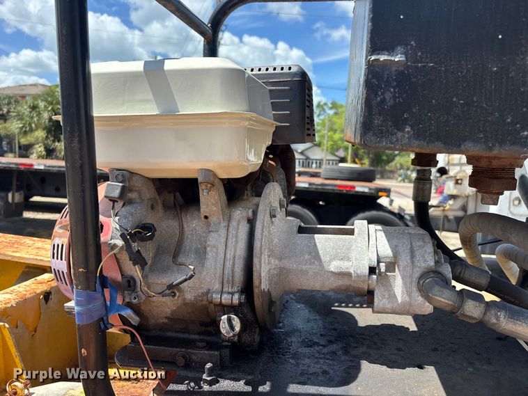 image for item EA5474 2001 TrailKing lowboy equipment trailer