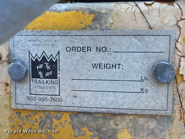 image for item EA5474 2001 TrailKing lowboy equipment trailer