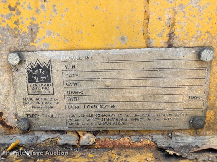 image for item EA5474 2001 TrailKing lowboy equipment trailer