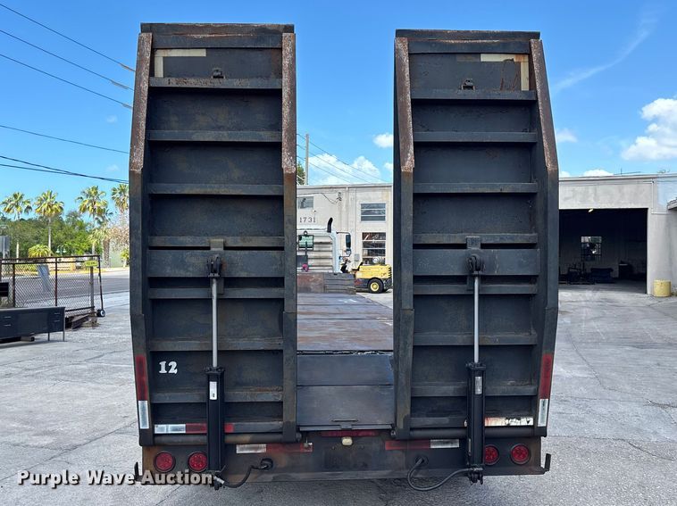 image for item EA5476 1980 Transcraft drop deck equipment trailer