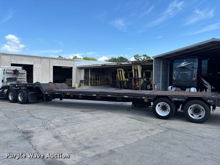 image for item EA5476 1980 Transcraft drop deck equipment trailer