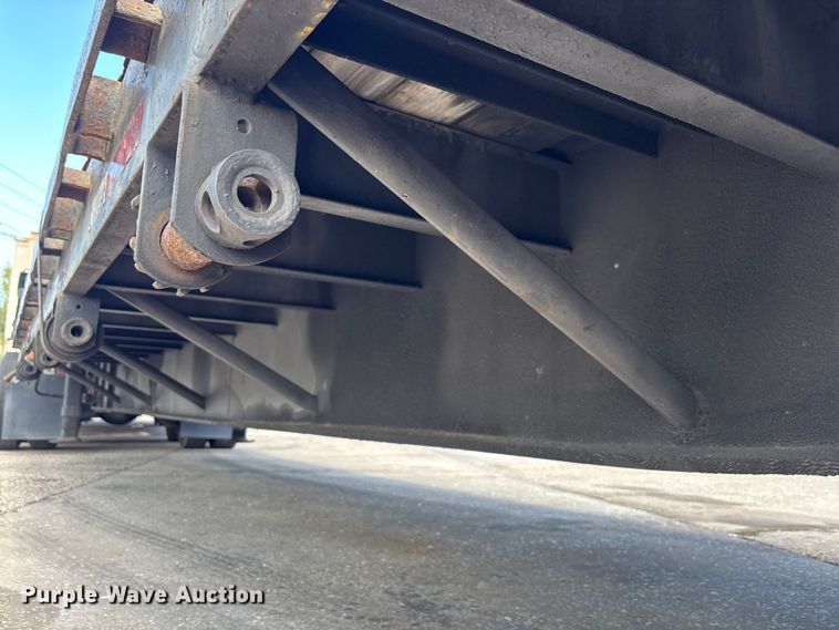 image for item EA5476 1980 Transcraft drop deck equipment trailer