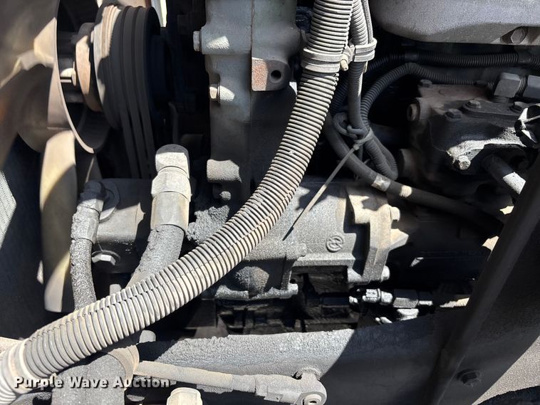 image for item EA5477 1994 Kenworth T800 semi truck