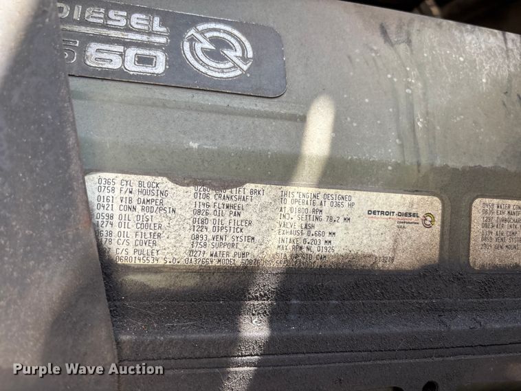 image for item EA5477 1994 Kenworth T800 semi truck