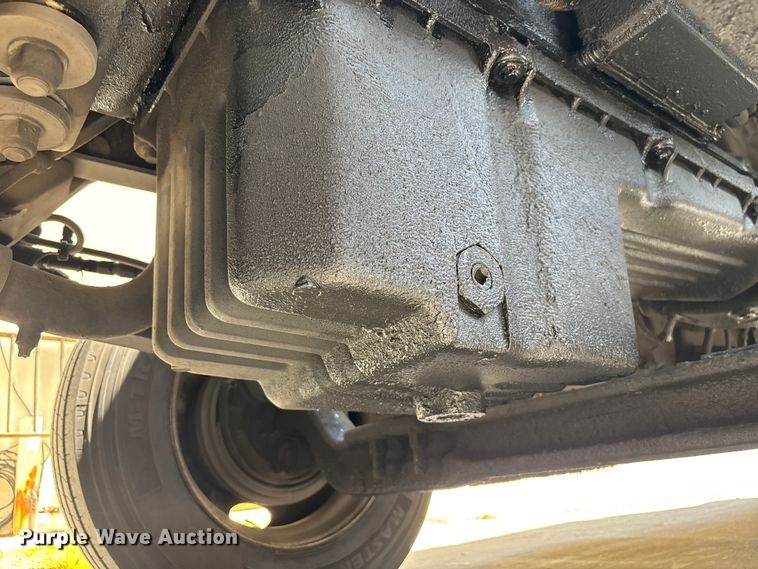 image for item EA5477 1994 Kenworth T800 semi truck