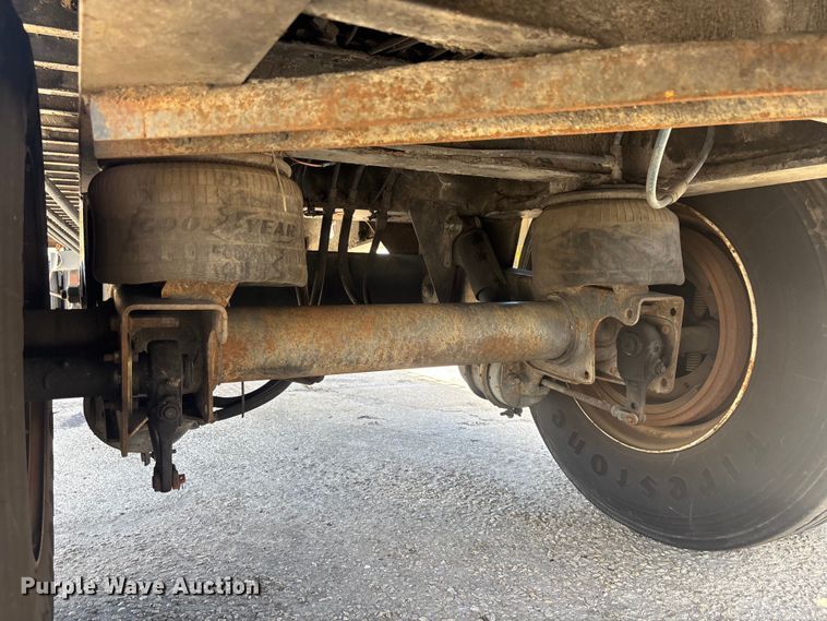 image for item EA5478 1999 Transcraft TL-2000 flatbed trailer