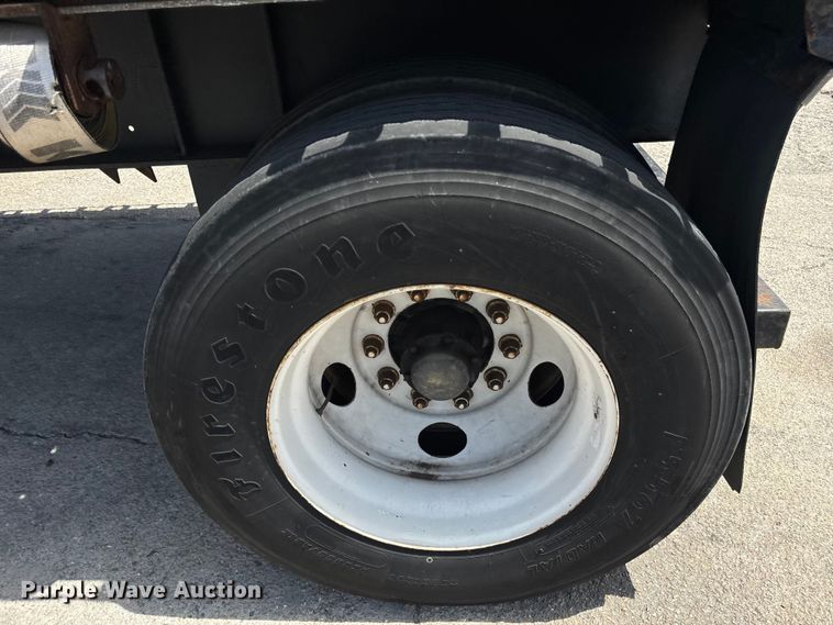 image for item EA5478 1999 Transcraft TL-2000 flatbed trailer