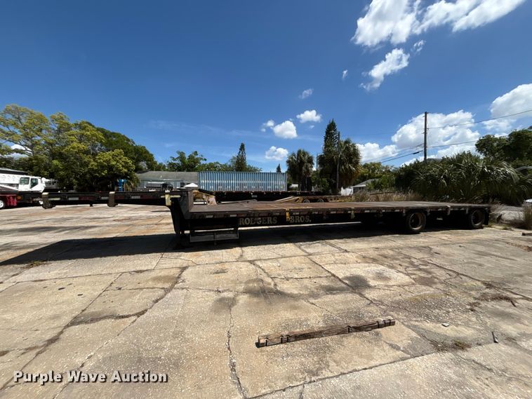 image for item EA5479 1990 TrailKing TS70CS-482 drop deck equipment trailer