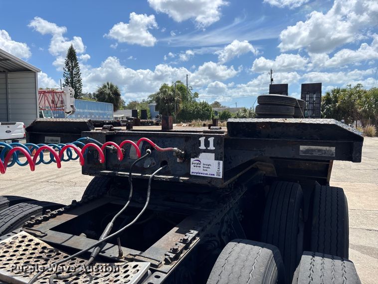 image for item EA5480 1981 Chancey LBT35SPSD lowboy equipment trailer