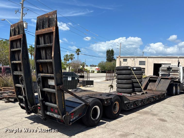 image for item EA5480 1981 Chancey LBT35SPSD lowboy equipment trailer