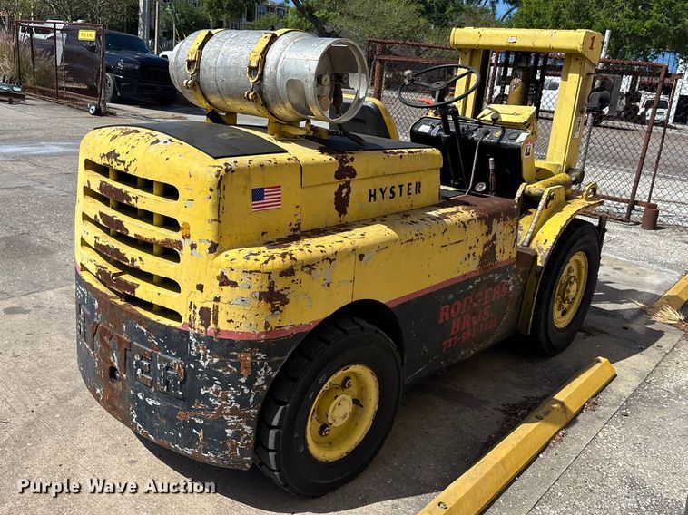 image for item EA5482 1969 Hyster H80C forklift