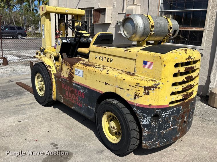 image for item EA5482 1969 Hyster H80C forklift