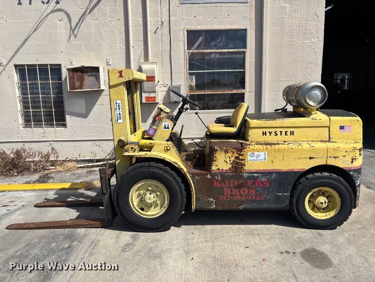 image for item EA5482 1969 Hyster H80C forklift