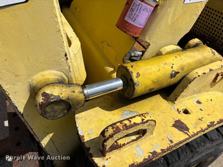 image for item EA5482 1969 Hyster H80C forklift