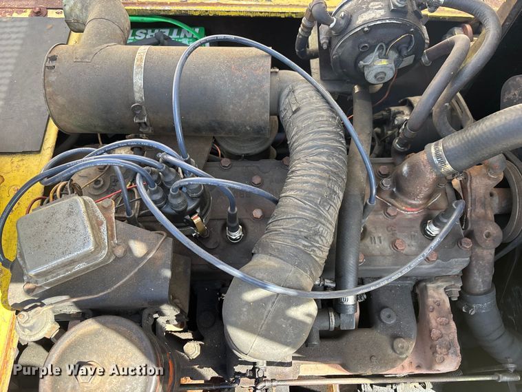 image for item EA5482 1969 Hyster H80C forklift