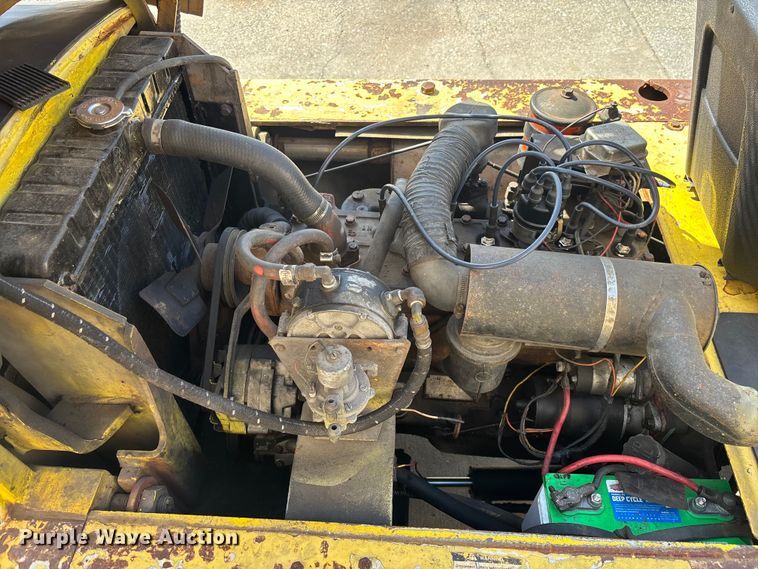 image for item EA5482 1969 Hyster H80C forklift