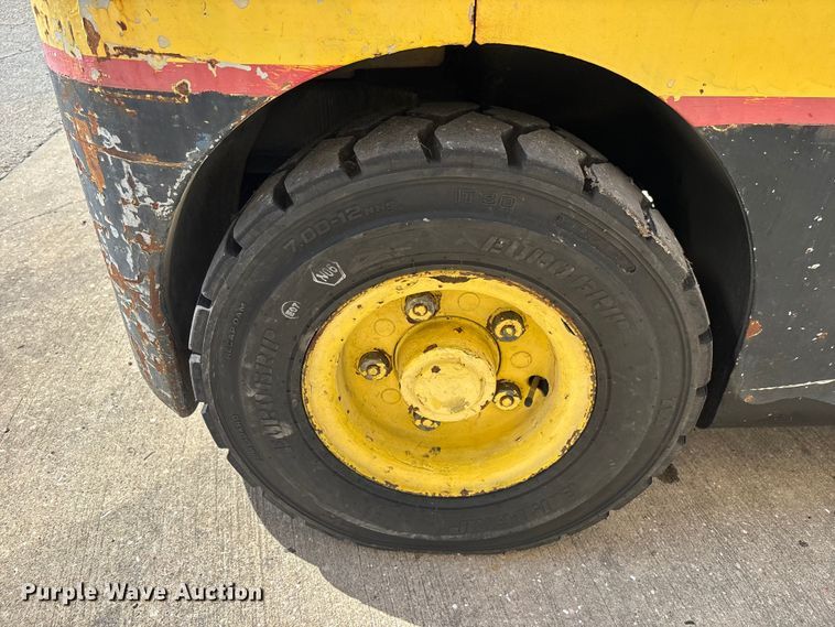 image for item EA5482 1969 Hyster H80C forklift