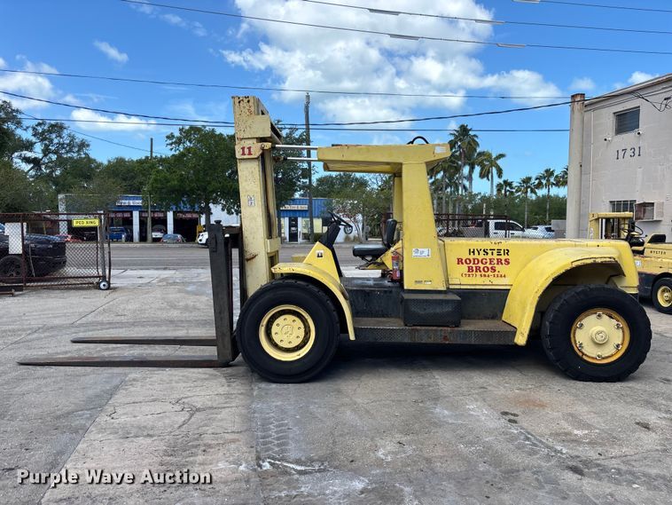 image for item EA5483 Hyster H350B forklift