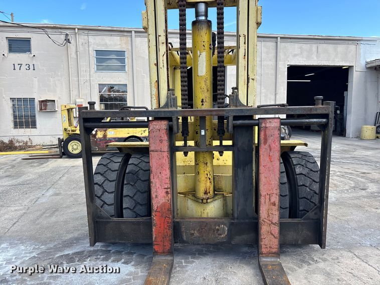 image for item EA5483 Hyster H350B forklift