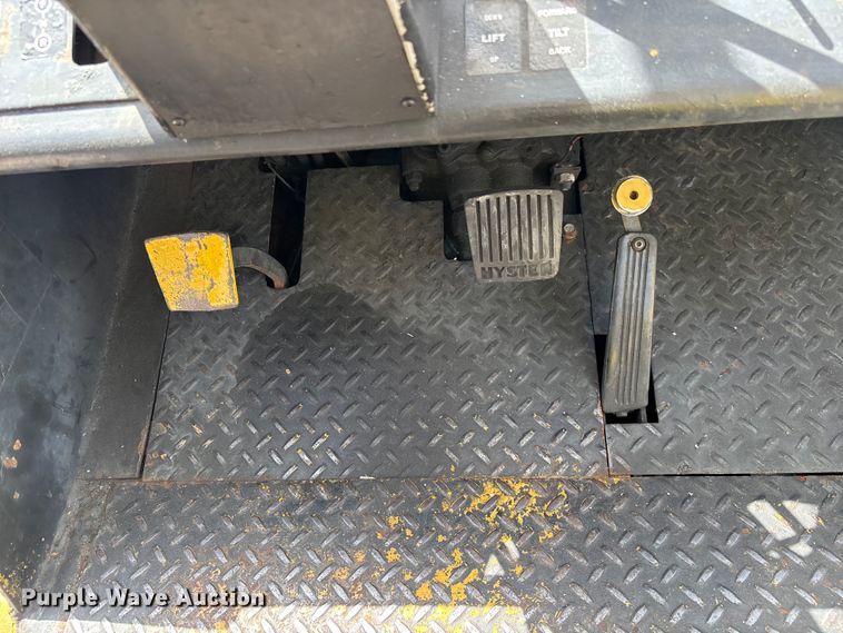 image for item EA5483 Hyster H350B forklift