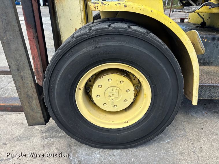 image for item EA5483 Hyster H350B forklift