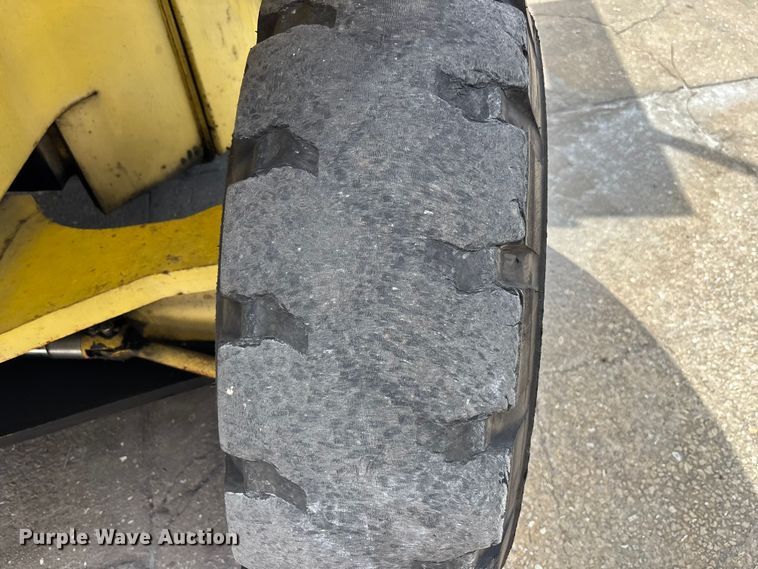 image for item EA5483 Hyster H350B forklift