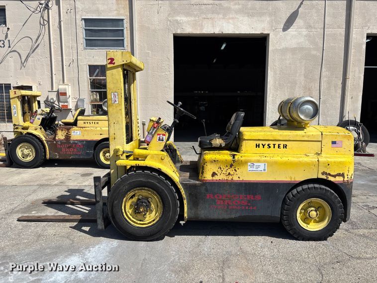 image for item EA5485 Hyster H80C forklift