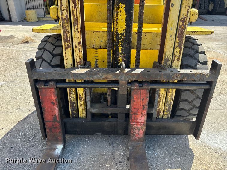 image for item EA5485 Hyster H80C forklift