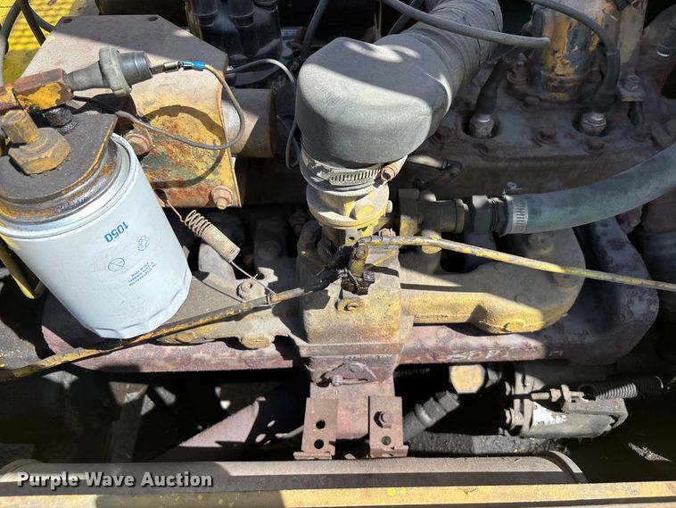 image for item EA5485 Hyster H80C forklift