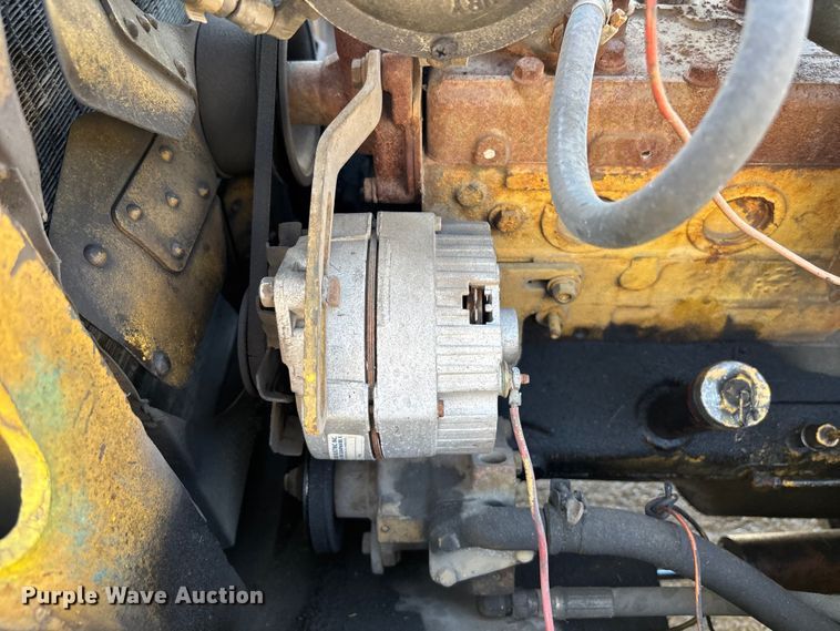 image for item EA5485 Hyster H80C forklift
