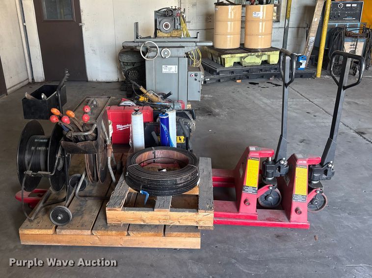 image for item EA5487 Shop tools