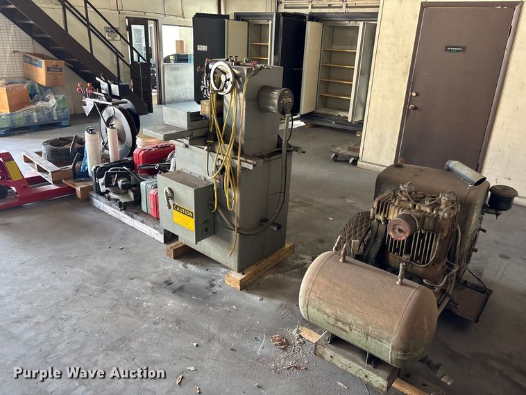 image for item EA5487 Shop tools