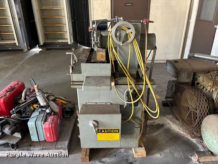 image for item EA5487 Shop tools