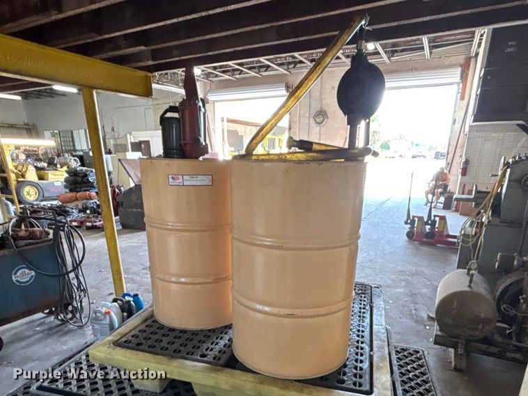 image for item EA5488 Pumps