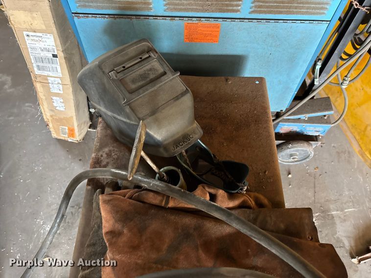 image for item EA5489 Industrial welding equipment