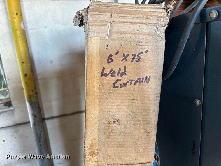 image for item EA5489 Industrial welding equipment