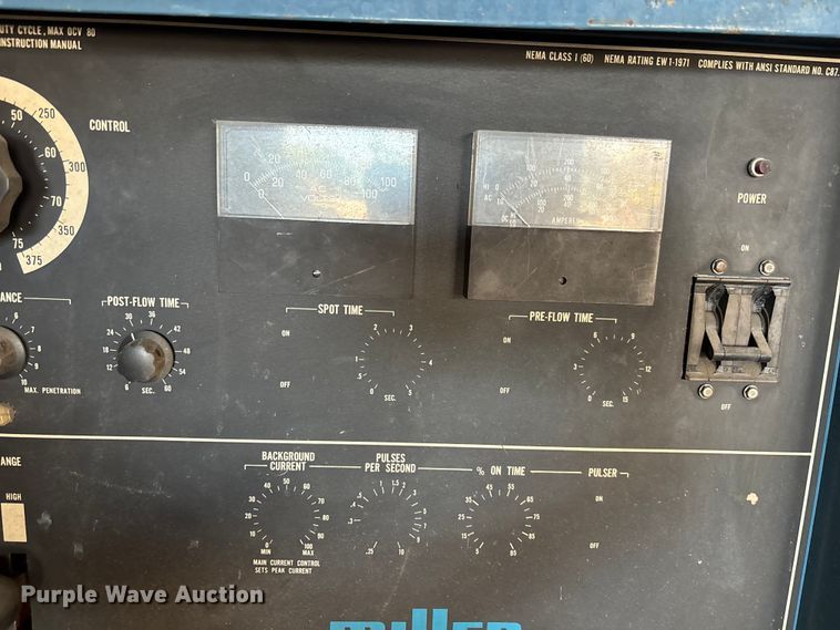 image for item EA5489 Industrial welding equipment