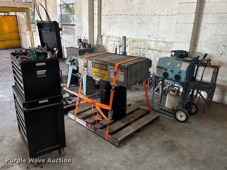 image for item EA5490 Shop tools