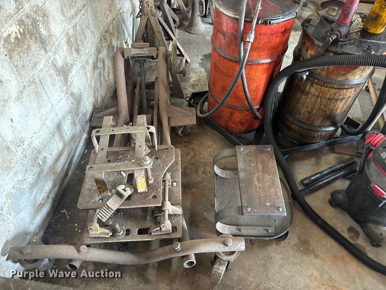 image for item EA5490 Shop tools